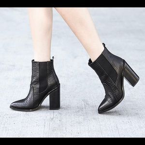 Sol Sana Lori Bootie